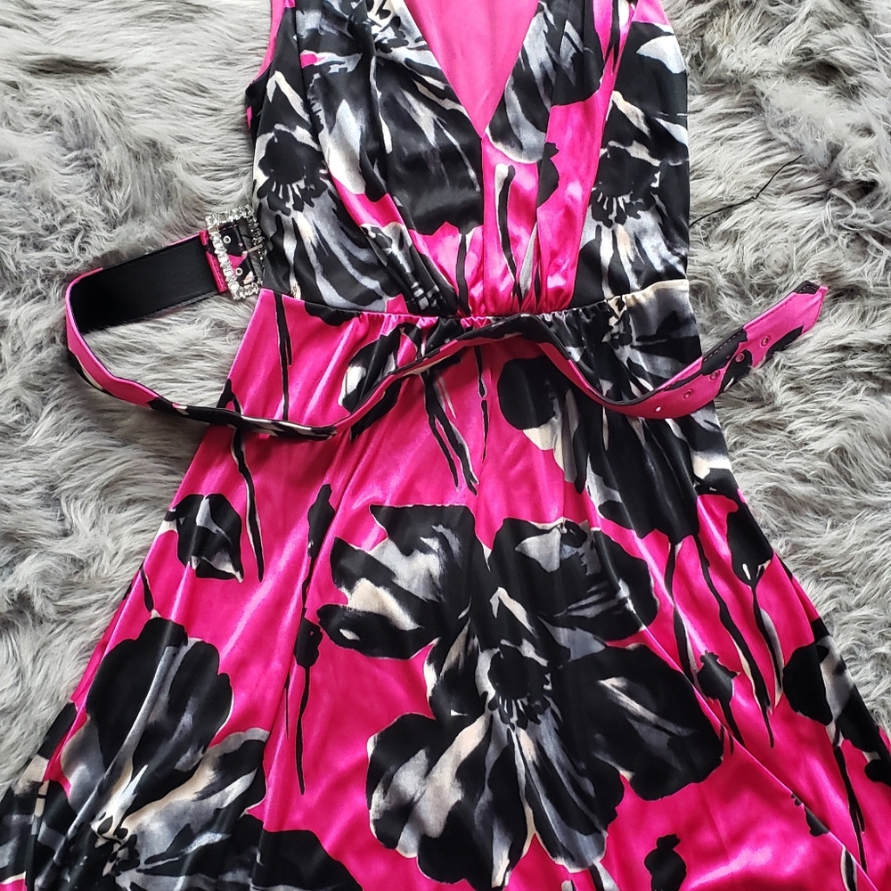 Beautiful   summer dress  for every occasion,polyester with belt